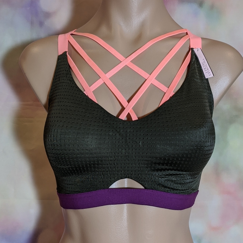 Victoria secret lightweight sports bra 32dd